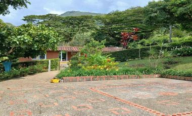 FINCA EN ARRIENDO UBICADA EN BARBOSA SECTOR VEREDA LAS LAJAS
