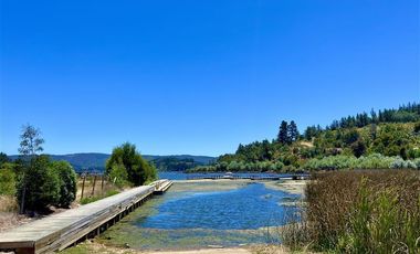 Sitio de 5.696 m2 en primera fila - Lago Vichuquén