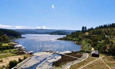 Sitio de 5.696 m2 en primera fila - Lago Vichuquén