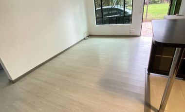 Apartamento Cota Centro ID: 143651s