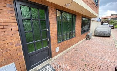 Apartamento Cota Centro ID: 143651s