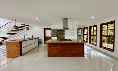 casa en arriendo en las antillas. Cod A775950