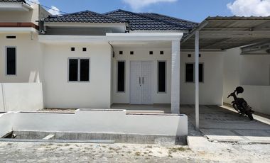 PERUMAHAN DI DELIMA