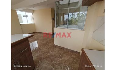 Se Alquila Departamento De Estreno En La Urb. Casa Blanca Centenario Jose Leonardo Ortiz