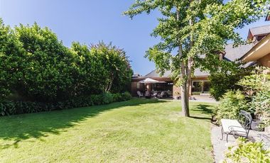 Exquisita casa impecable 6 dorm. en Golf de Manquehue