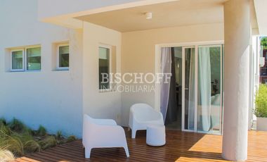 DEPARTAMENTO DE 2 AMBIENTES, CON COCHERA. RENTA HOTELERA