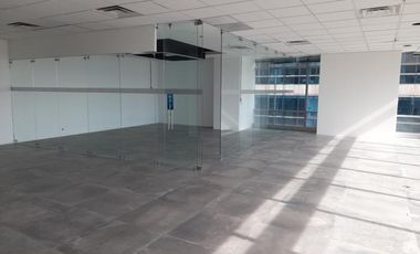 oficina en arriendo en santa barbara ed. tierra firme. Cod A51564