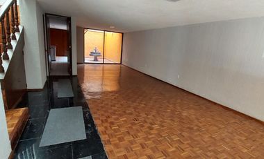 VENTA  Casa en Condominio Del.Valle