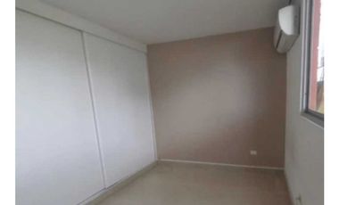 VENDO APARTAMENTO CON L/B PH TORRES DE TOSCANA