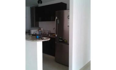 VENDO APARTAMENTO CON L/B PH TORRES DE TOSCANA
