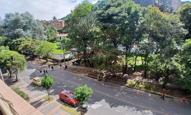 apartamento en arriendo en chico reservado. Cod A51942