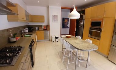 apartamento en arriendo en chico reservado. Cod A51942