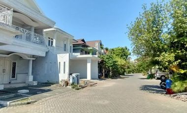 Rumah di UNIMAS GARDEN REGENCY, Waru