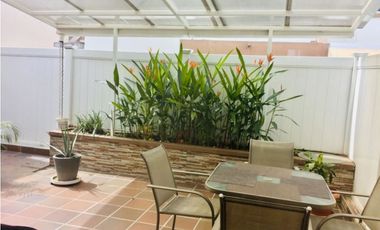CASA EN BRISAS DEL GOLF 175 M2 4 REC 3.5 BAÑOS 2 PARKING