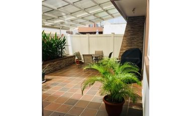 CASA EN BRISAS DEL GOLF 175 M2 4 REC 3.5 BAÑOS 2 PARKING