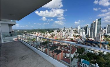Se Vende Apto en PH Destiny, Avenida Balboa