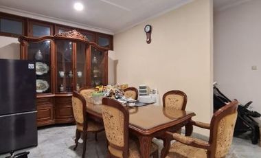 DIJUAL RUMAH MEGAH, ASRI DEPAN TAMAN at Jl BONA INDAH, LEBAK BULUS