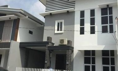 5 B.R with All Toilet & Bath Furnished 2-Storey House