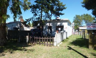 Casa en PH al Frente de 3 Amb con Cochera y Patio