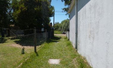 Casa en PH al Frente de 3 Amb con Cochera y Patio