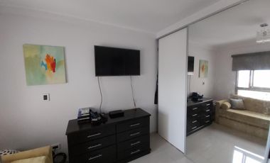 ESPECTACULAR DEPARTAMENTO EN VENTA EN VILLA SARITA. DOS DORMITORIOS Y BALCÓN CON PARRILLA. GRAN CONFORT PARA DISFRUTAR EN FAMILIA.-