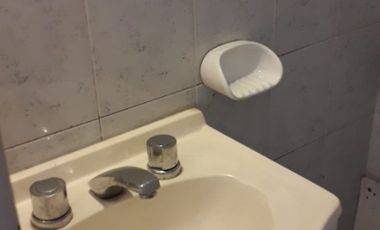 Casa PH en venta en Bernal Oeste