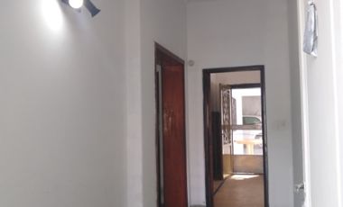 Casa PH en venta en Bernal Oeste