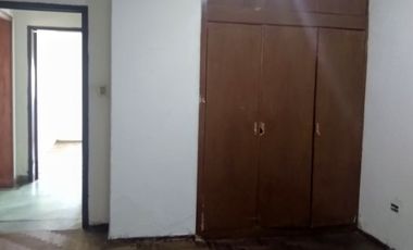 Casa PH en venta en Bernal Oeste