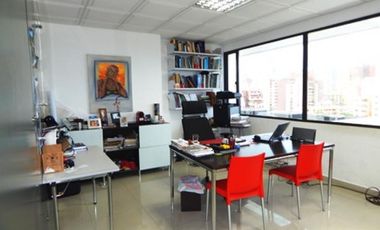 oficina en venta en alto prado. Cod V74376