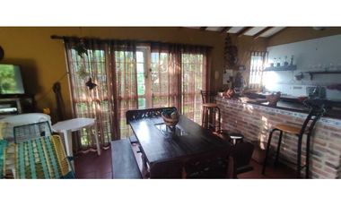 Se vende casa campestre de 700 M2 en La Mesa Cund Col, 320 millones