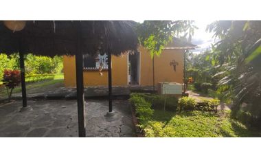 Se vende casa campestre de 700 M2 en La Mesa Cund Col, 320 millones