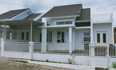 Rumah MURAH Spek Mewah GRATIS Biaya2 Pajak IMB SHM di Malang