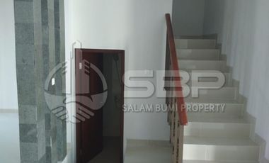 Rumah Dijual Jogja mewah istimewa perum Vasana dkt UGM jl kaliurang km 6