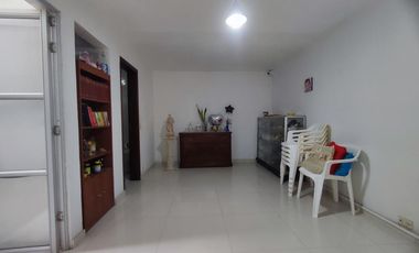 casa en venta en niza. Cod V28255