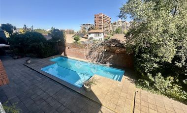 Manquehue con Colon 3D 3B mas servicio Piscina en Las Condes