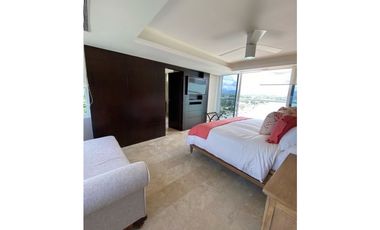 Se vende Penthouse en Coronado