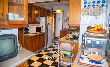 Casa en Venta en Avda. Apoquindo