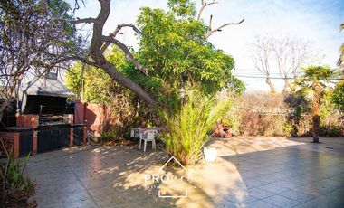 Casa en Venta en Avda. Apoquindo