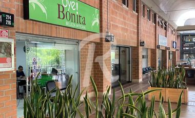 local en arriendo en poblado. Cod A8794