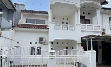 Di jual rumah baru di renovasi di Perum Beji Permai Tanah Baru Depok