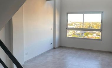Duplex en venta en Sarandi Este