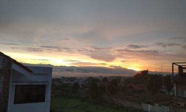 FREE COSTUME DISAIN Rumah Premium Murah Bandung View Kota