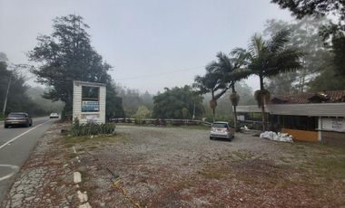 LOCALES PARA VENTA EN EL RETIRO