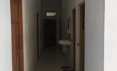 Rumah Induk + Kos Strategis di dekat Kampus UII Jl. kaliurang