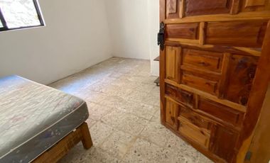 En Fraccionamiento Brisas, un Nivel, Al Sur de La Ciudad, con Vigilancia!