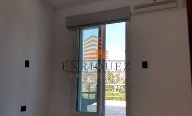 IMPACTANTE CASA EN BARRIO PRIVADO LOS ALAMOS