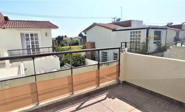 Renta Casa Amueblada en Villas del Campo Calimaya