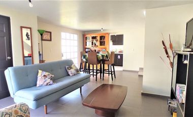 Renta Casa Amueblada en Villas del Campo Calimaya