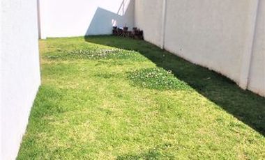 Renta Casa Amueblada en Villas del Campo Calimaya