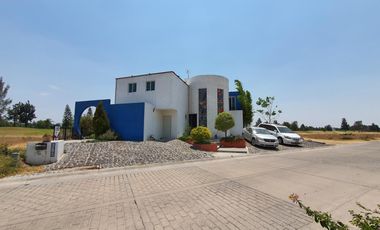 Casa en Venta en El Álamo Country Club, en Celaya, Gto.